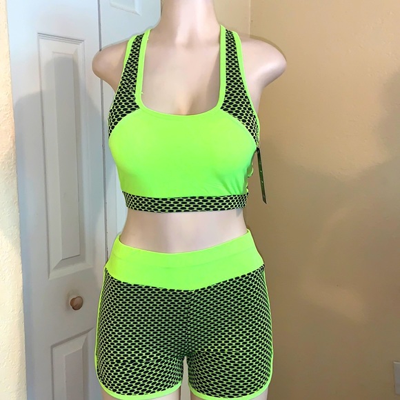 Two piece Outfit Yoga Short Set Workout Gym - Picture 3 of 8